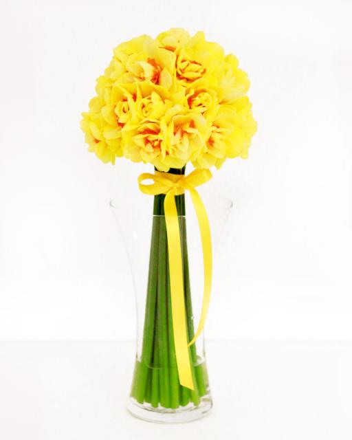 Bouquet of daffodils
