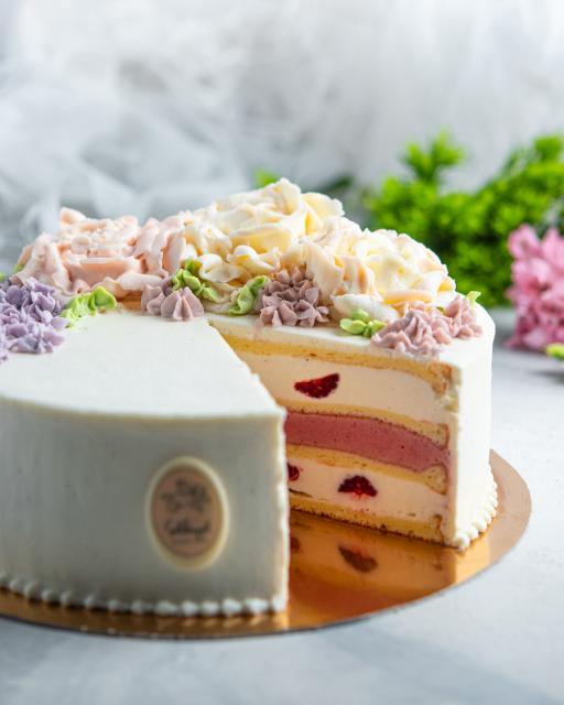 Raspberry - curd cream - yogurt cake